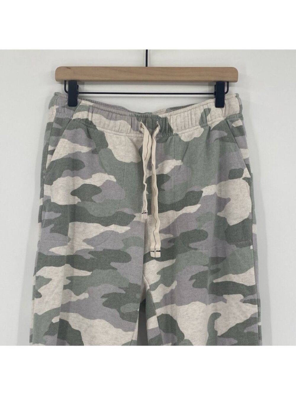 Aerie Camo Joggers Size M Comfy Lounge Pants With Drawstring Waist - Picture 8 of 12